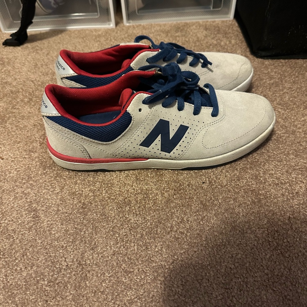 Mens New Balance Numeric NM533